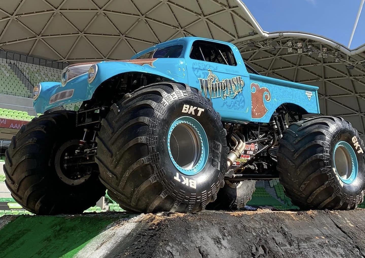 Monster truck picture 1